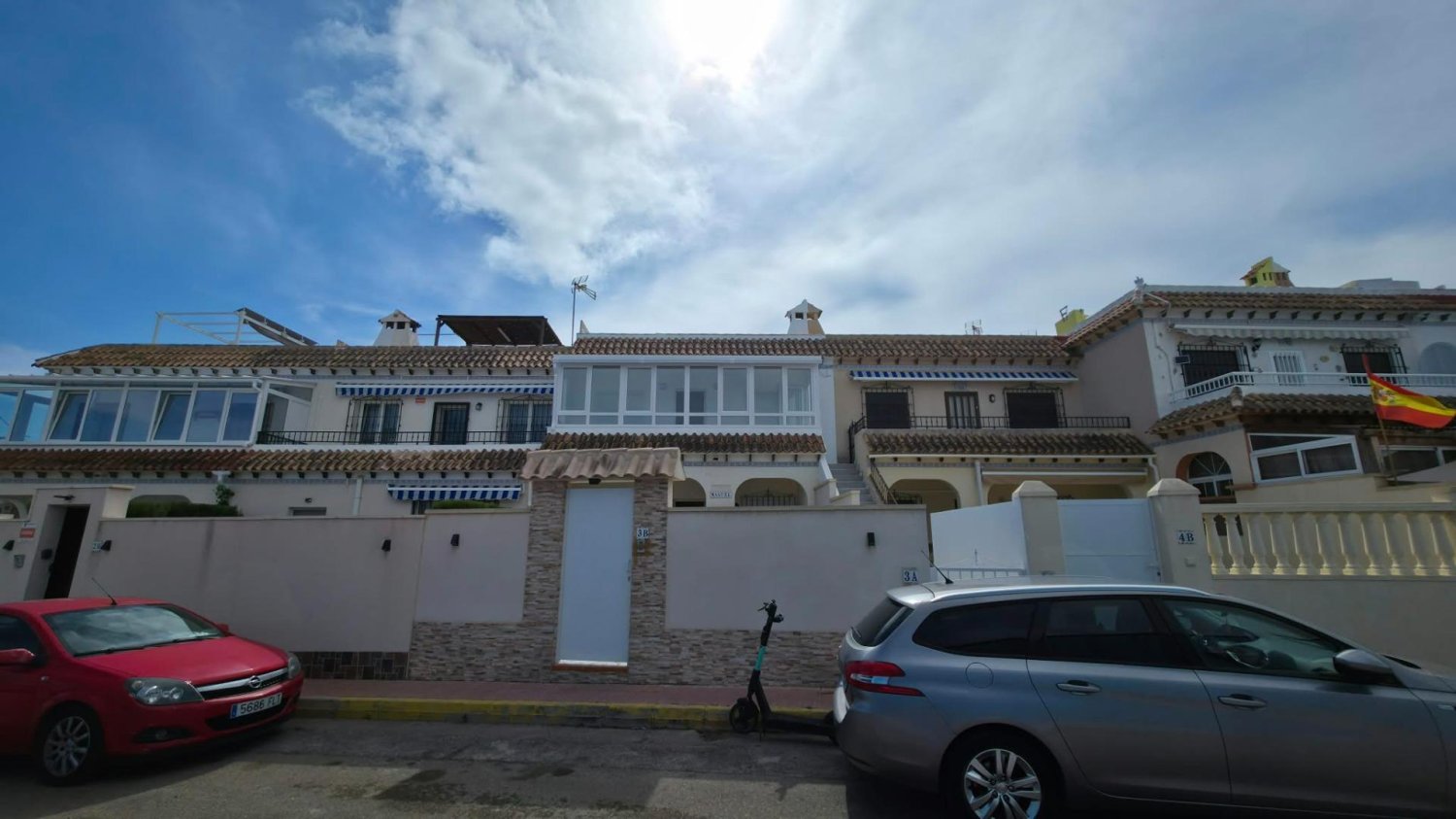 Bungalow a Torrevieja, Alicante, Spagna 2 camere da letto, 54 mq. N° 198278