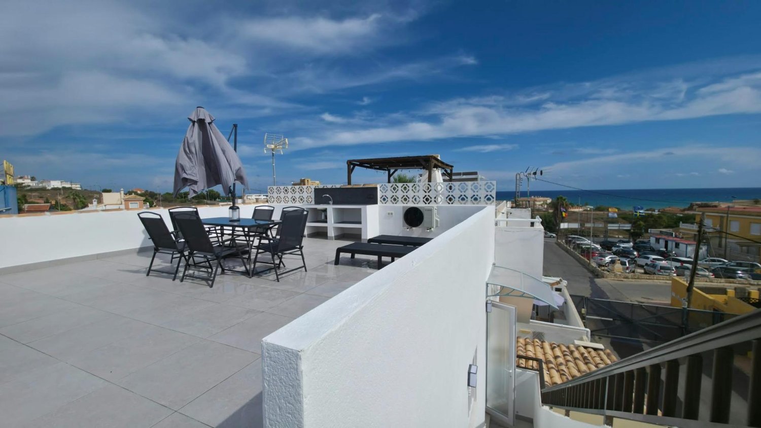 Bungalow a Torrevieja, Alicante, Spagna 2 camere da letto, 54 mq. N° 198278