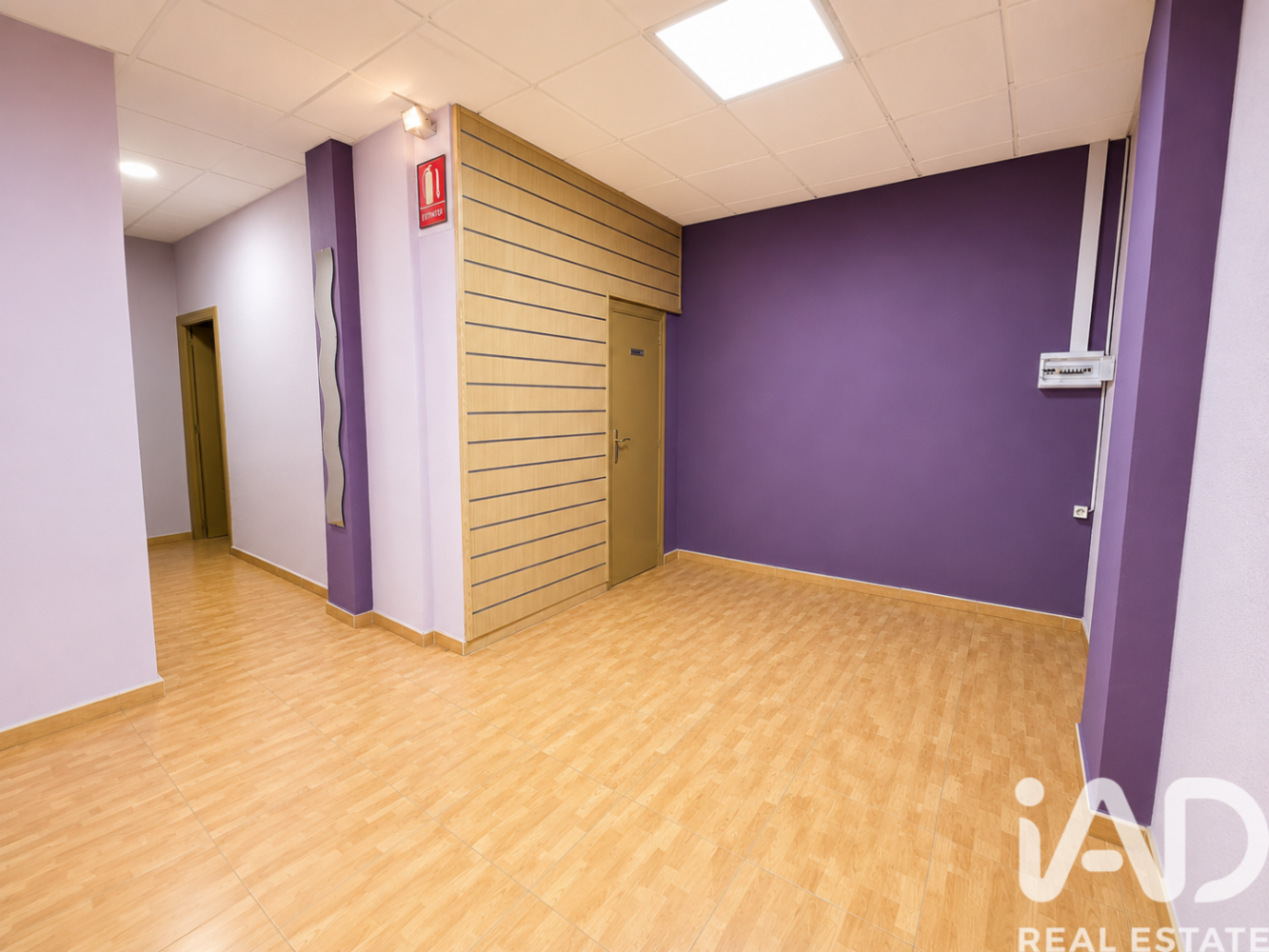 Commercial property in Murcia, Spain 84 sq.m. No. 198730