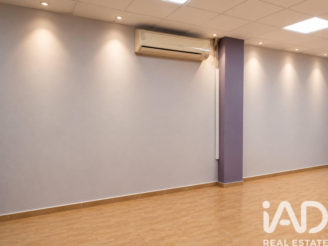 Commercial property in Murcia, Spain 84 sq.m. No. 198730