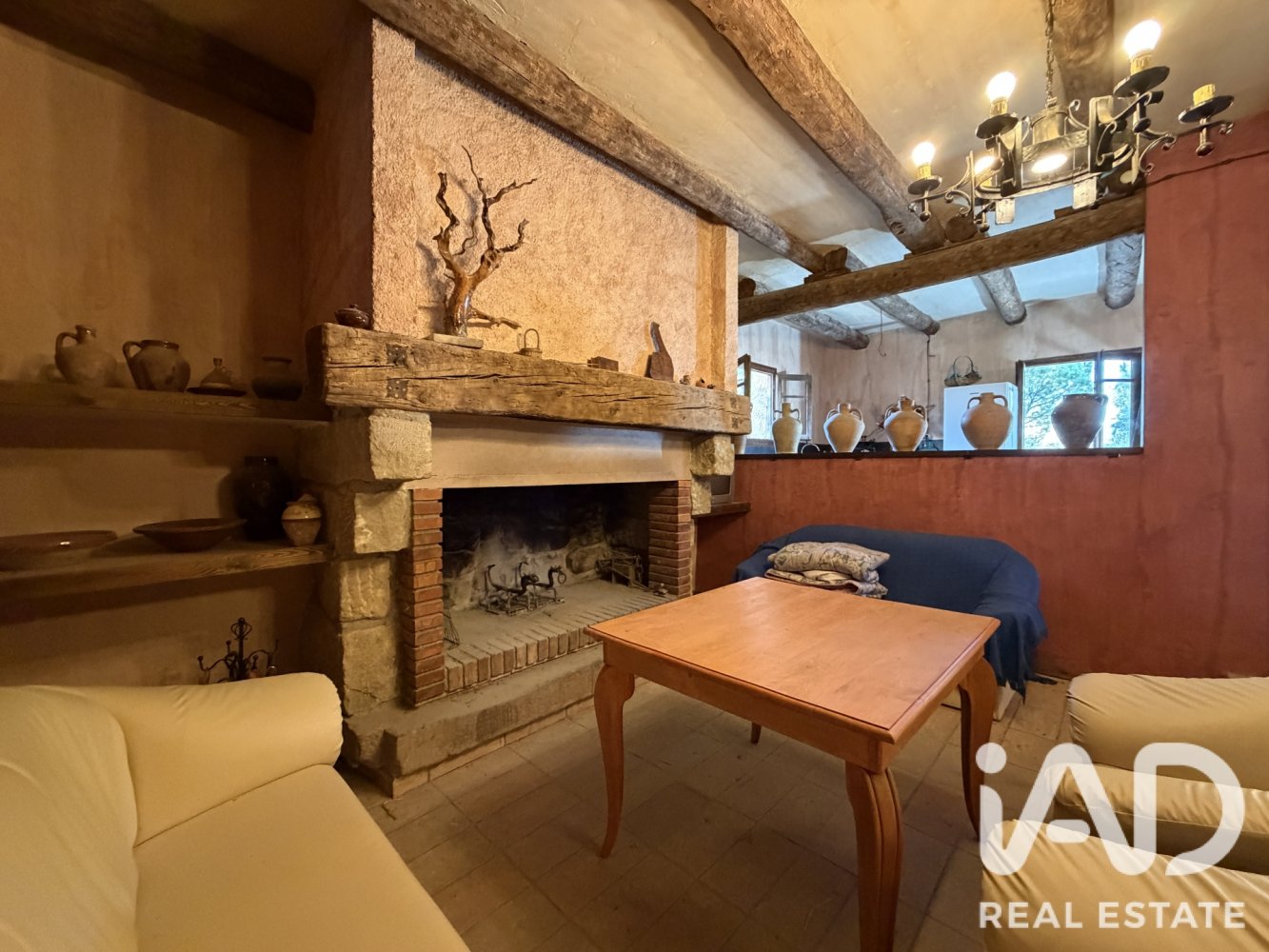 House in Lleida, Spain 4 bedrooms, 277 sq.m. No. 199625