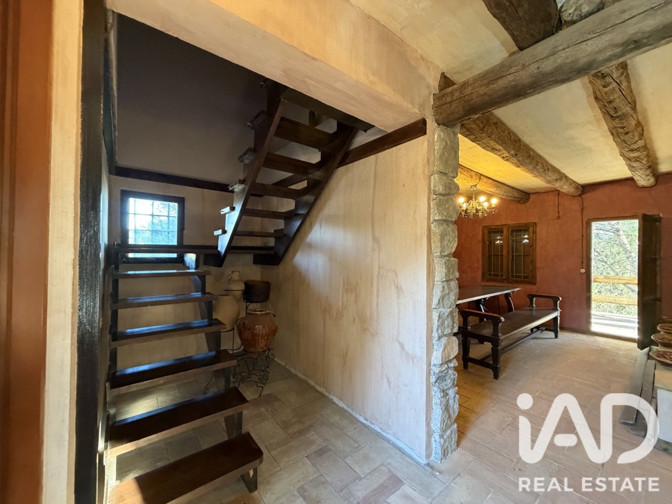 House in Lleida, Spain 4 bedrooms, 277 sq.m. No. 199625