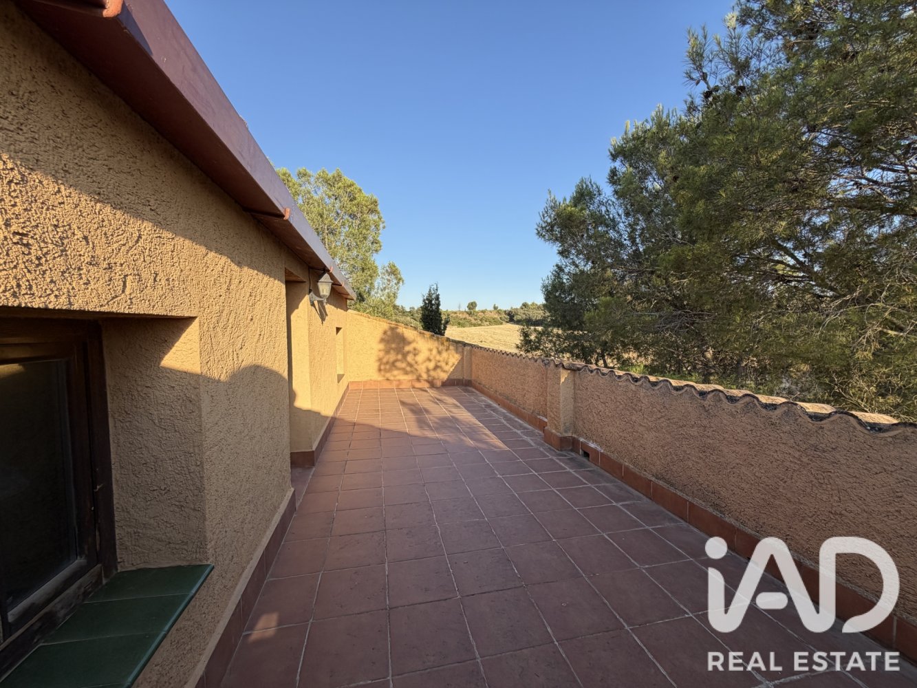 House in Lleida, Spain 4 bedrooms, 277 sq.m. No. 199625
