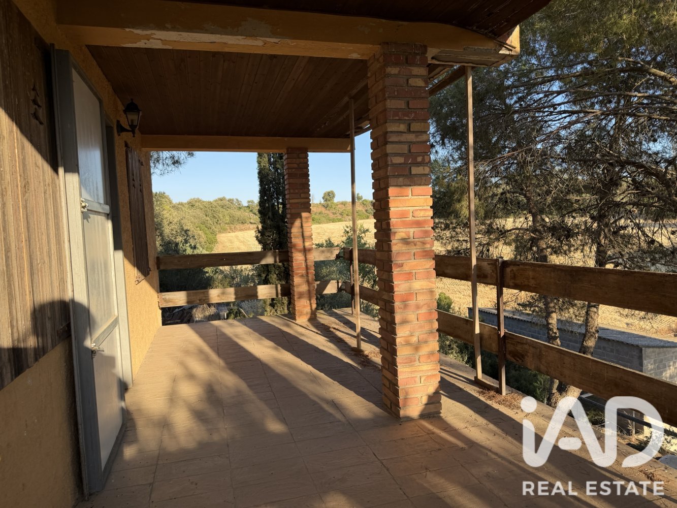 House in Lleida, Spain 4 bedrooms, 277 sq.m. No. 199625