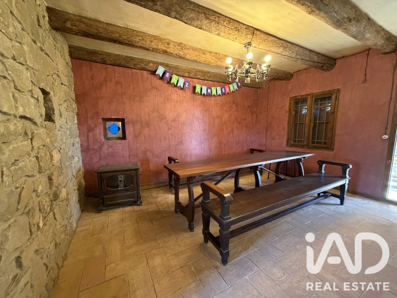 House in Lleida, Spain 4 bedrooms, 277 sq.m. No. 199625