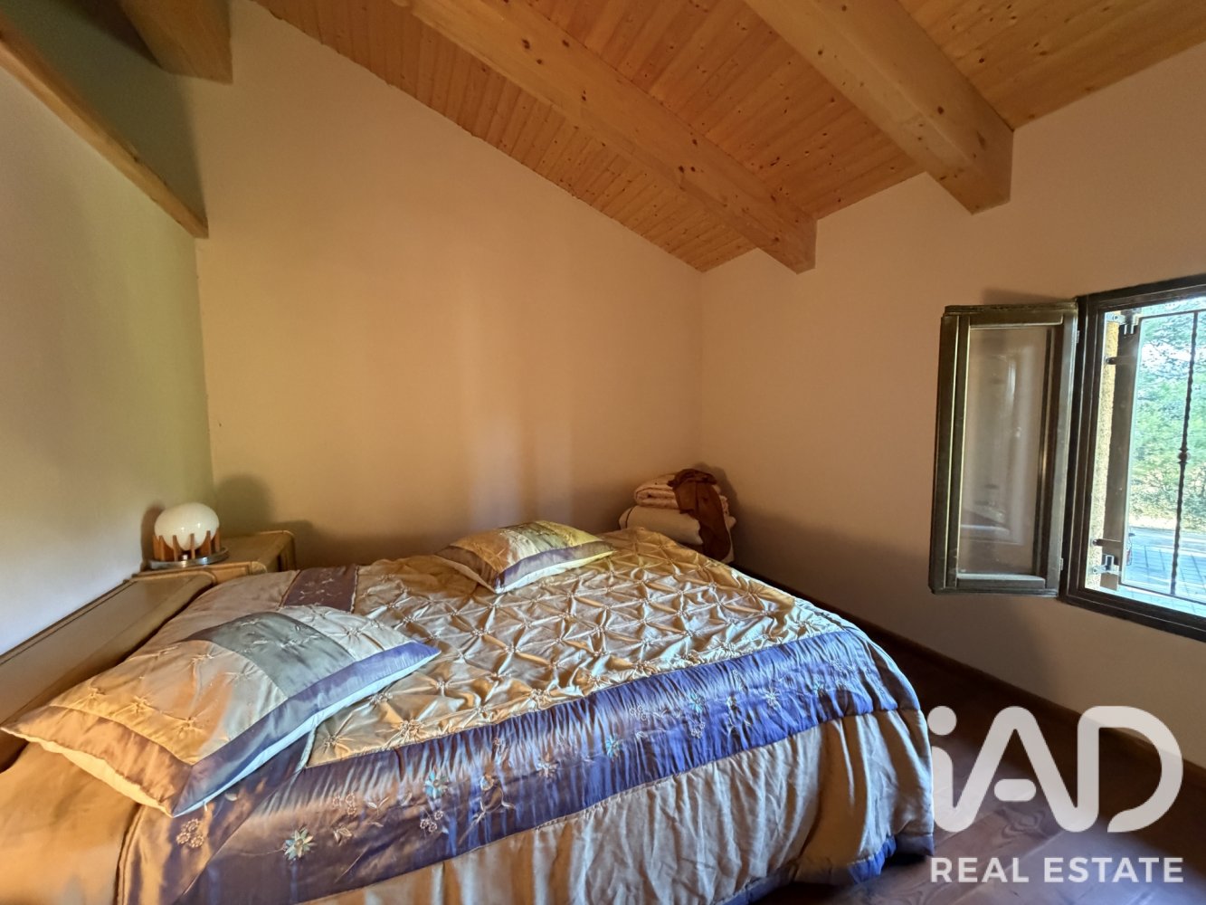 House in Lleida, Spain 4 bedrooms, 277 sq.m. No. 199625
