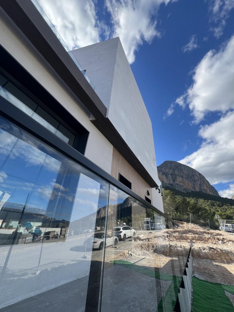 Villa i Polop, Alicante, Spanien 3 sovrum, 213 kvm. Nr. 198405
