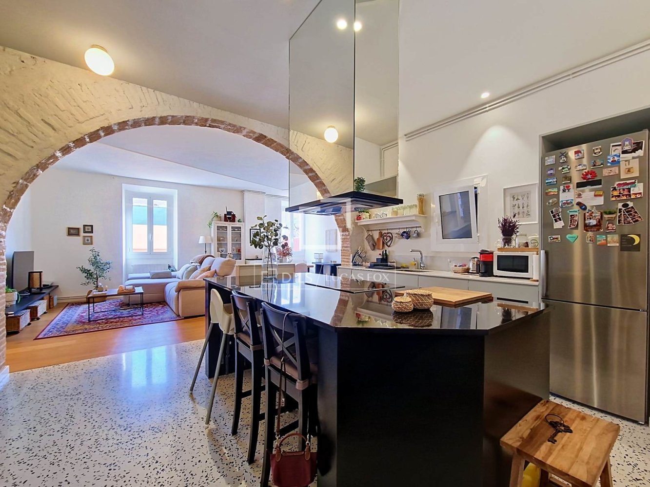 Apartamento en Vilanova i la Geltrú, Barcelona, España 3 dormitorios, 144 m2 No. 198478