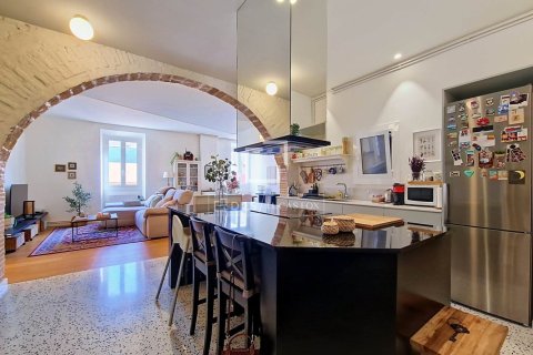 Apartment in Vilanova i la Geltru, Barcelona, Spain 3 bedrooms, 144 sq.m. No. 198478