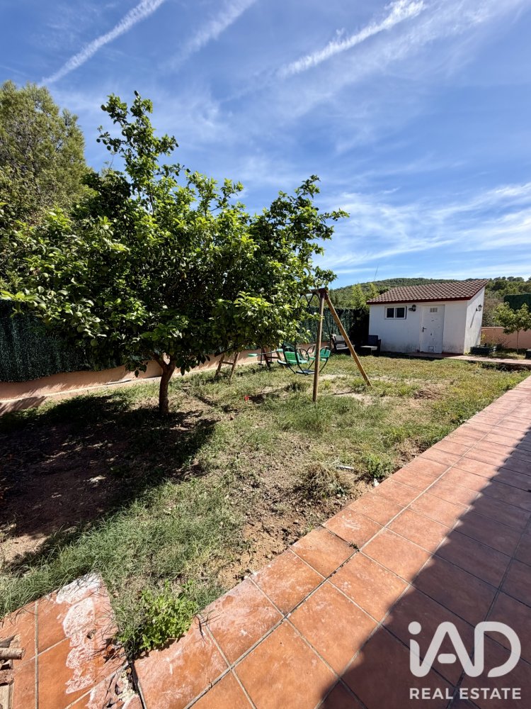 Māja La Bisbal Del Penedes, Tarragona, Spānijā 4 istabas, 120 m2 Nr. 197805