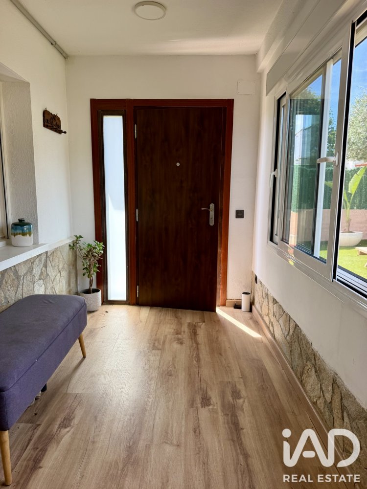 Māja La Bisbal Del Penedes, Tarragona, Spānijā 4 istabas, 120 m2 Nr. 197805
