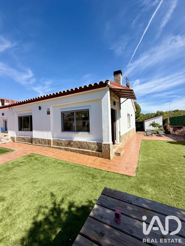 Māja La Bisbal Del Penedes, Tarragona, Spānijā 4 istabas, 120 m2 Nr. 197805