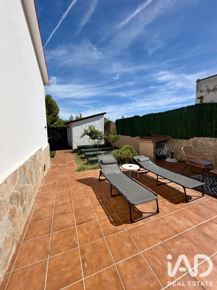 Māja La Bisbal Del Penedes, Tarragona, Spānijā 4 istabas, 120 m2 Nr. 197805
