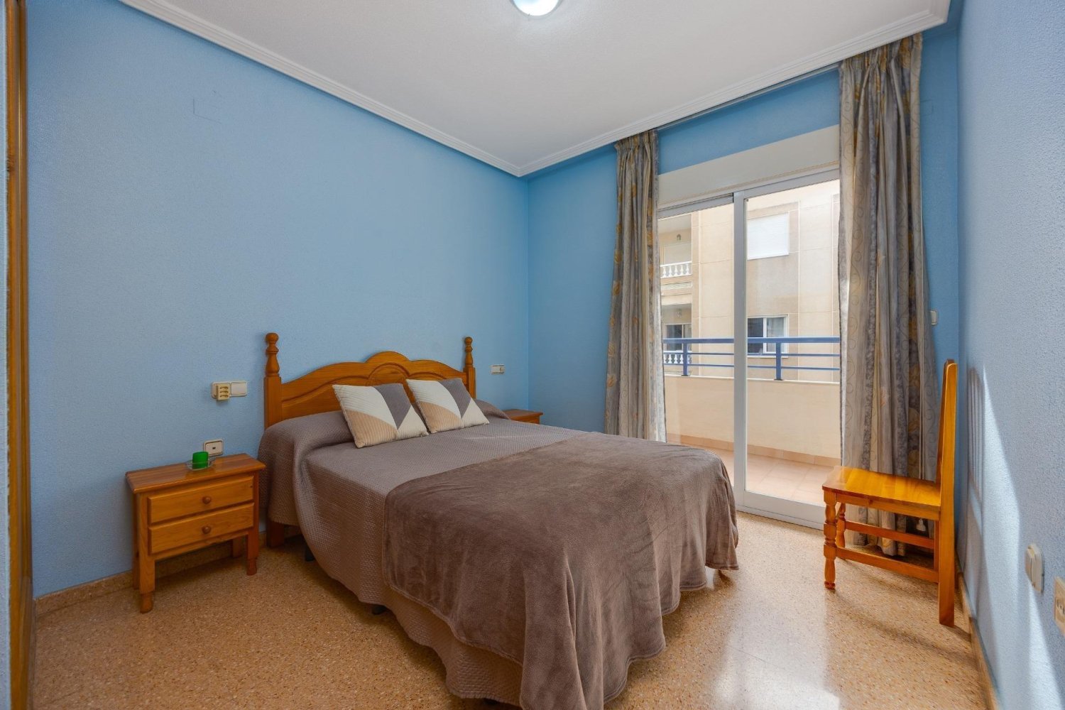 Квартира в Торревьеха, Аликанте, Испания 2 спальни, 80м2 №199807