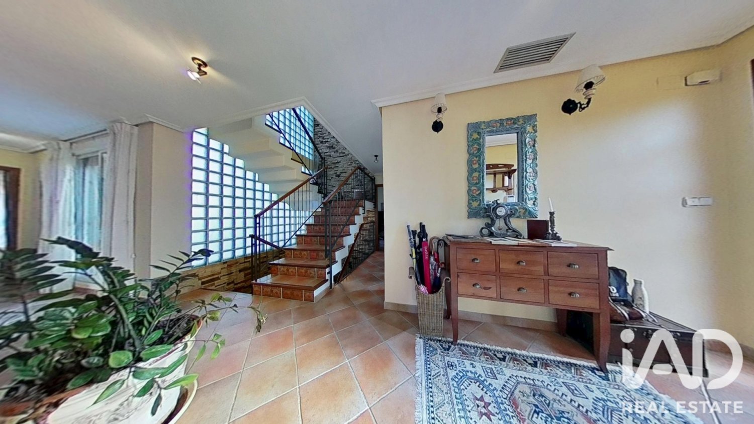 Māja Orihuela, Alicante, Spānijā 5 istabas, 477 m2 Nr. 197737