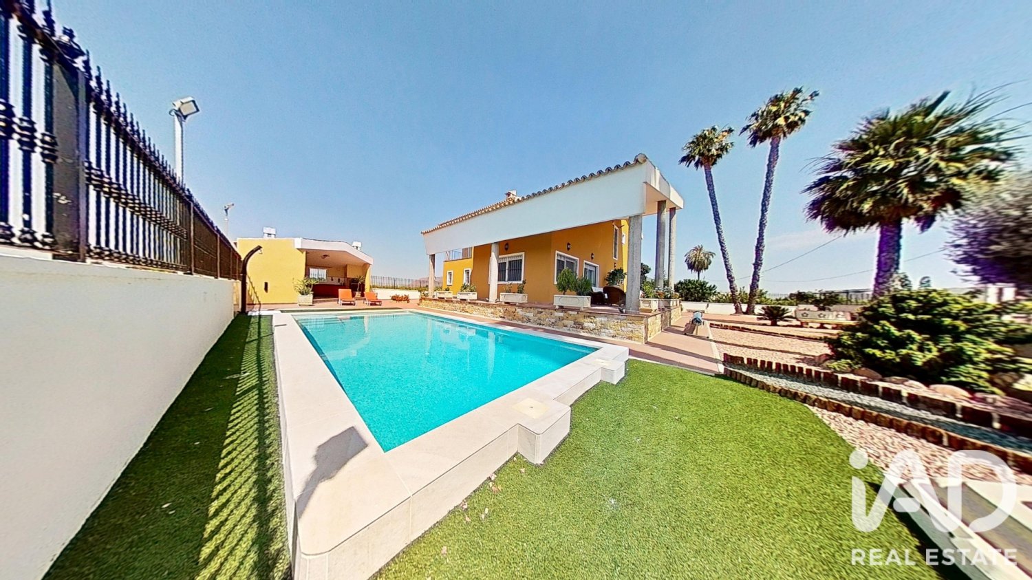 Māja Orihuela, Alicante, Spānijā 5 istabas, 477 m2 Nr. 197737