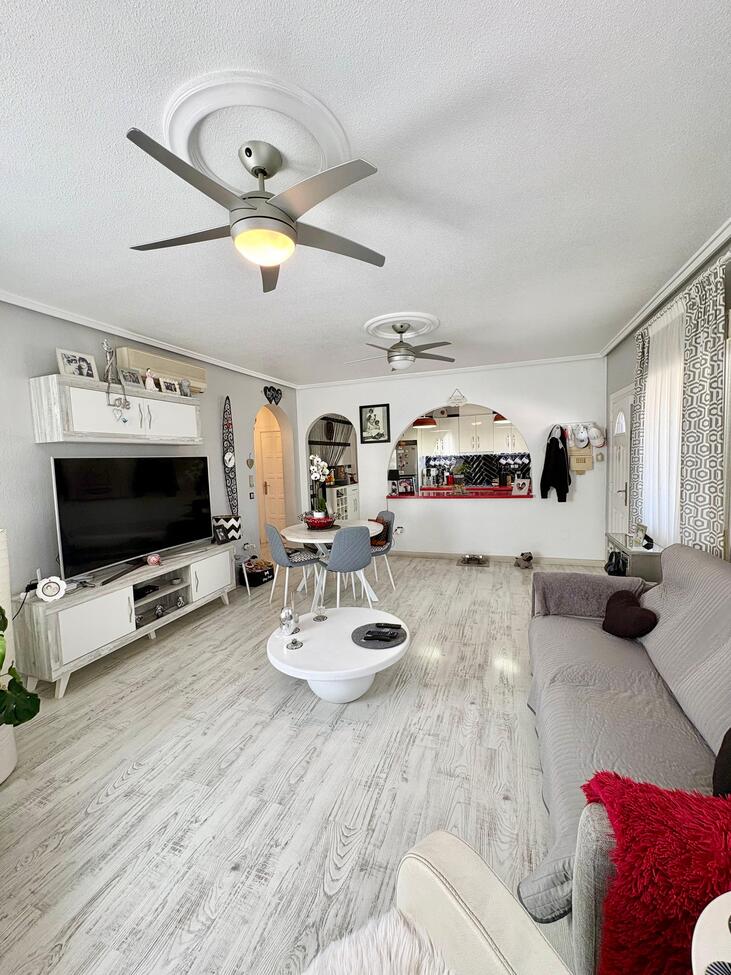 Huvila Ciudad Quesada, Alicante, Espanja 3 makuuhuonetta, 146 m2 No. 197249