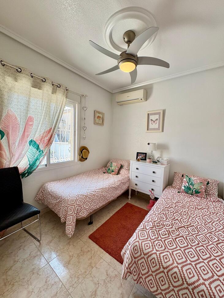 Huvila Ciudad Quesada, Alicante, Espanja 3 makuuhuonetta, 146 m2 No. 197249