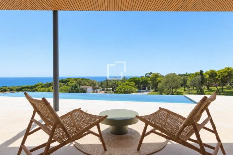 Villa in Sant Andreu de Llavaneres, Barcelona, Spain 5 bedrooms, 516 sq.m. No. 150706