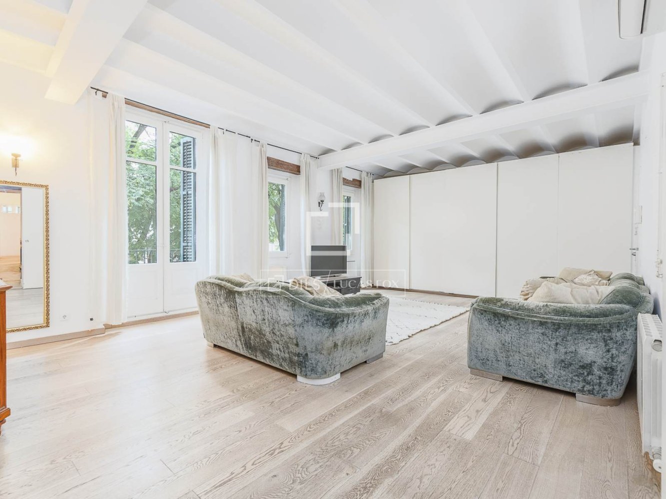Apartment à Barcelona, Espagne 4 chambres, 195 m2 No. 199162