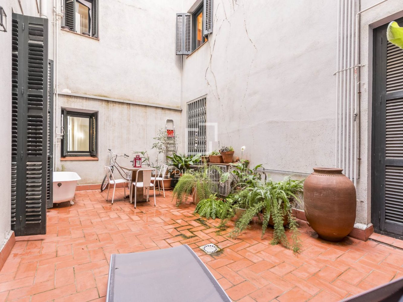 Apartment à Barcelona, Espagne 4 chambres, 195 m2 No. 199162