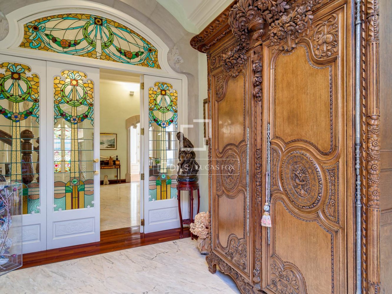Huvila Barcelona, Espanja 6 makuuhuonetta, 1150 m2 No. 193685