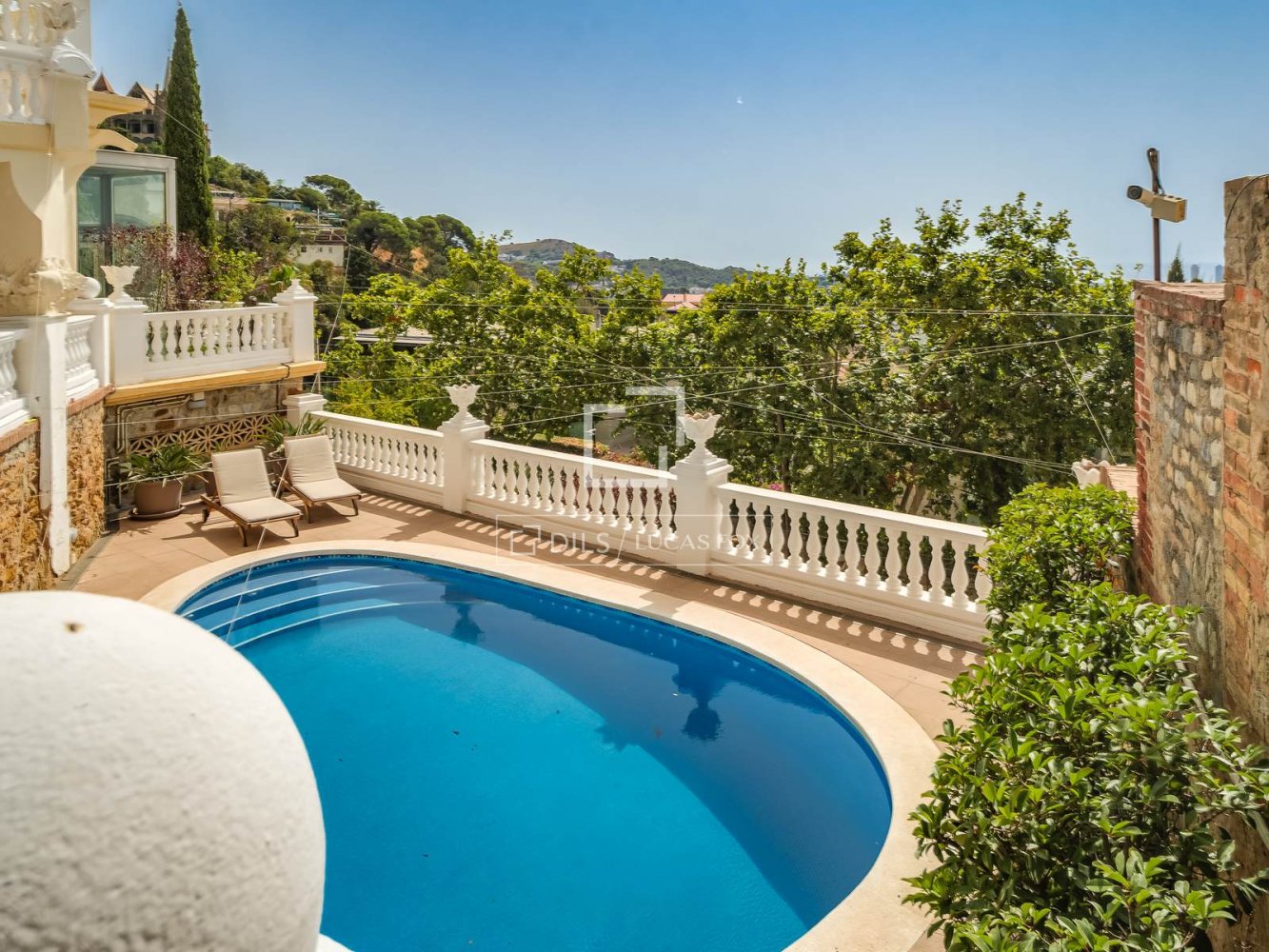 Huvila Barcelona, Espanja 6 makuuhuonetta, 1150 m2 No. 193685