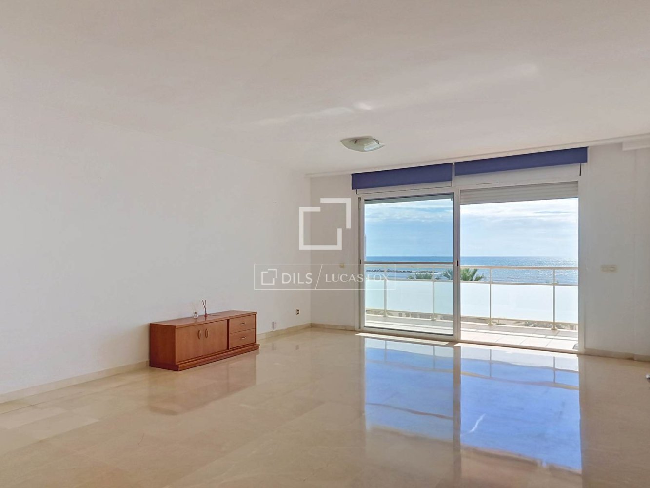 Apartment à Cubelles, Barcelona, Espagne 3 chambres, 156 m2 No. 199143