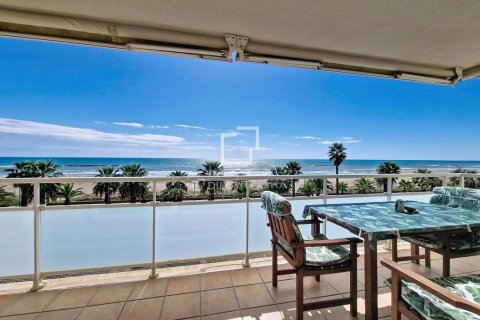 Apartament w Cubelles, Barcelona, Hiszpania 3 sypialnie, 156 mkw. nr 199143