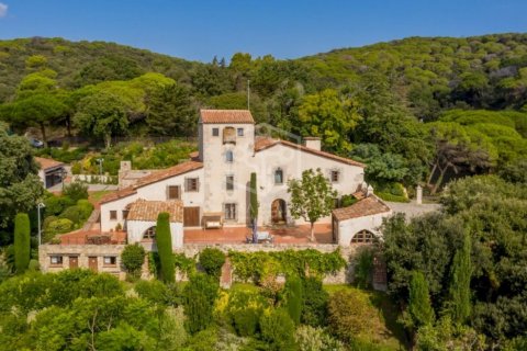 Villa Sant Andreu de Llavaneres, Barcelona, Spānijā 6 istabas, 1200 m2 Nr. 198011