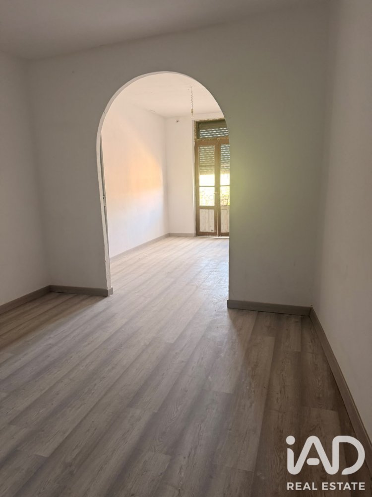 Gewerbeimmobilien in Mansilla de las Mulas, Leon, Spanien 210 m2 Nr. 198657