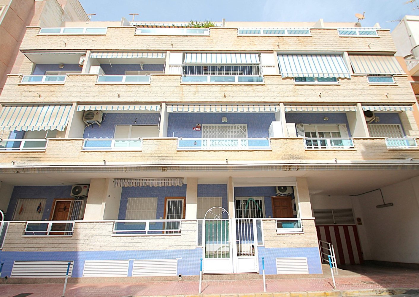 Wohnung in Torrevieja, Alicante, Spanien 3 Schlafzimmer, 101 m2 Nr. 199109