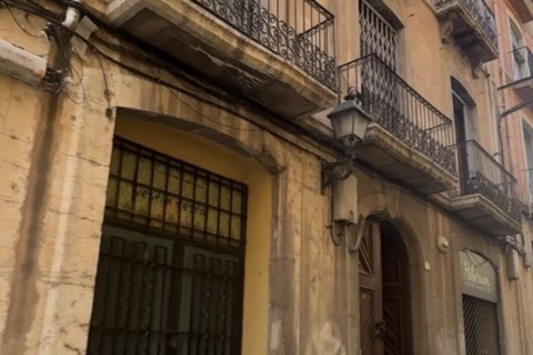Appartamento a Tortosa, Tarragona, Spagna 5 camere da letto, 236 mq. N° 197740