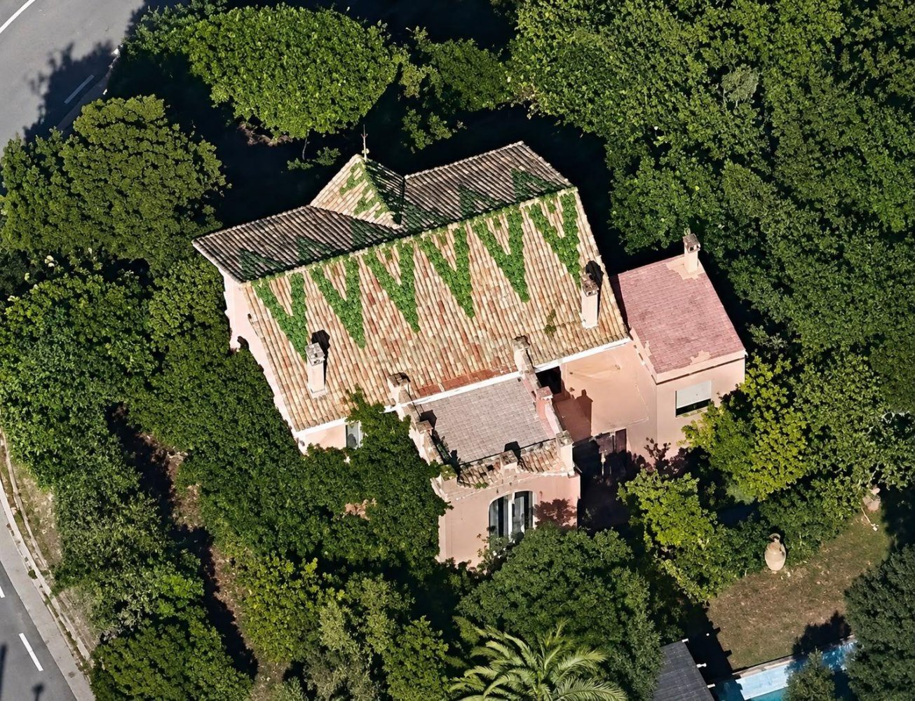 Talo Barcelona, Espanja 5 makuuhuonetta, 220 m2 No. 198515