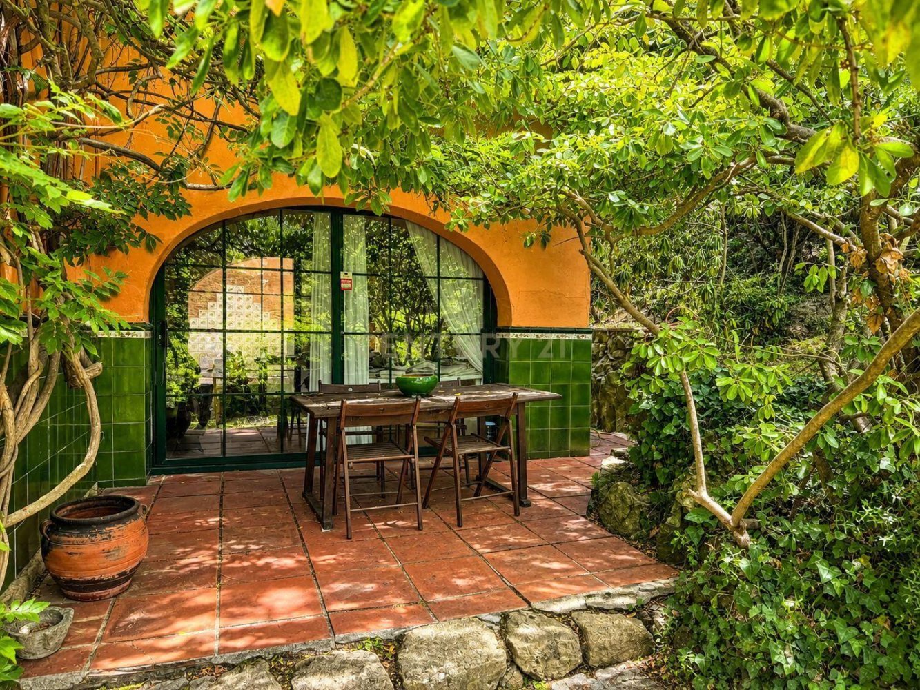 Talo Barcelona, Espanja 5 makuuhuonetta, 220 m2 No. 198515