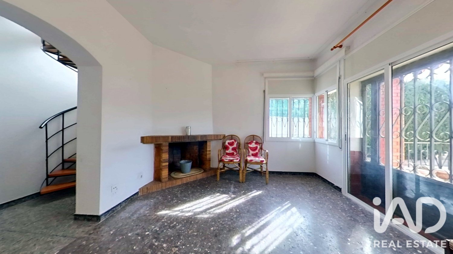 Villa in Vallirana, Barcelona, Spain 3 bedrooms, 134 sq.m. No. 199524