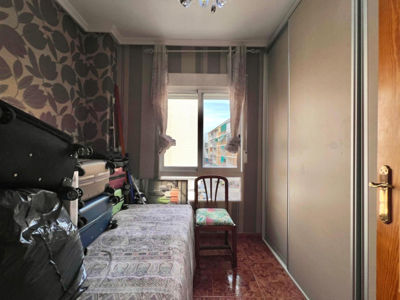 Apartment à Torrevieja, Alicante, Espagne 1 chambre, 82 m2 No. 197900