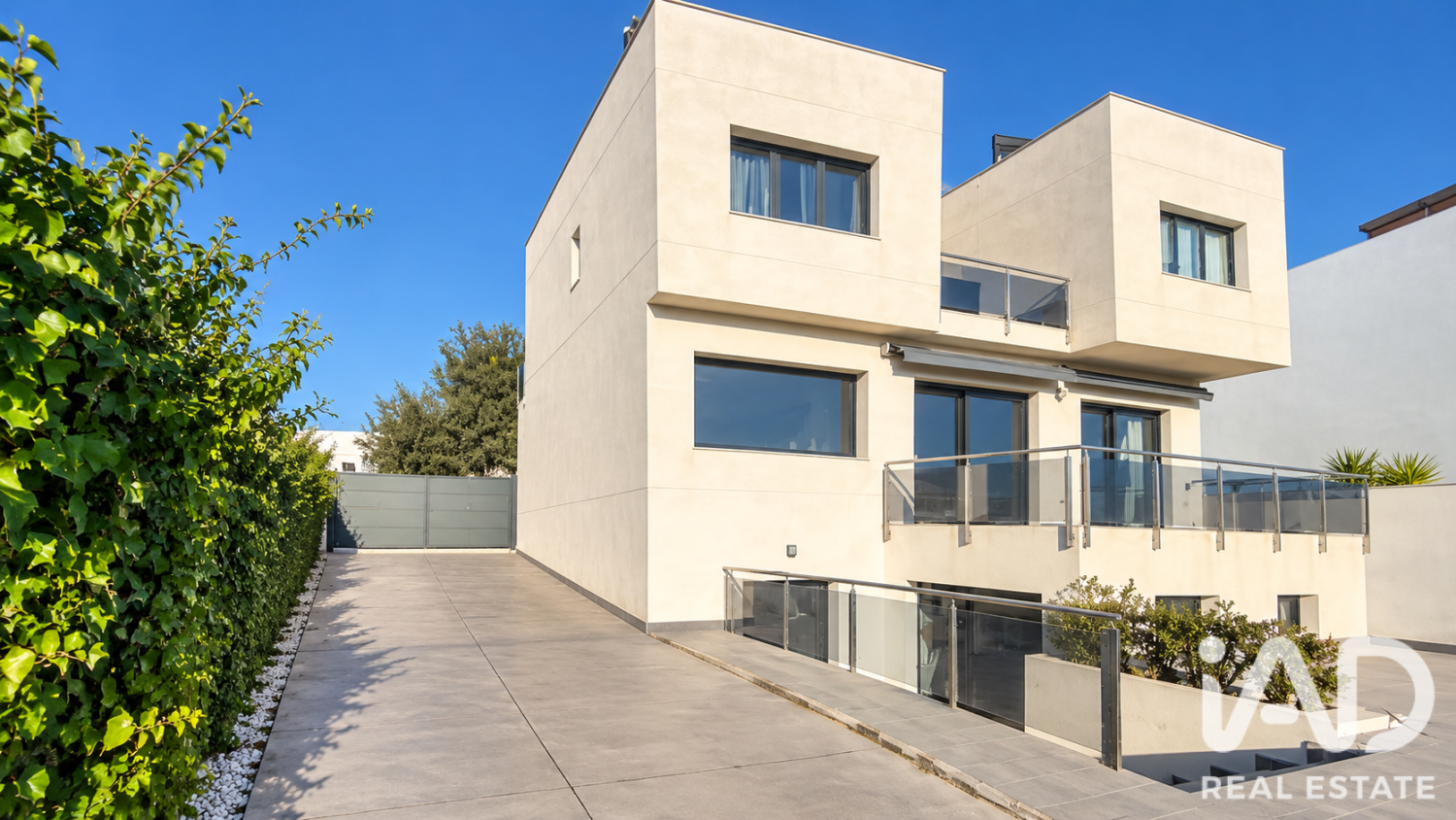 Hus i Puerto Real, Cadiz, Spanien 4 sovrum, 312 kvm. Nr. 199606