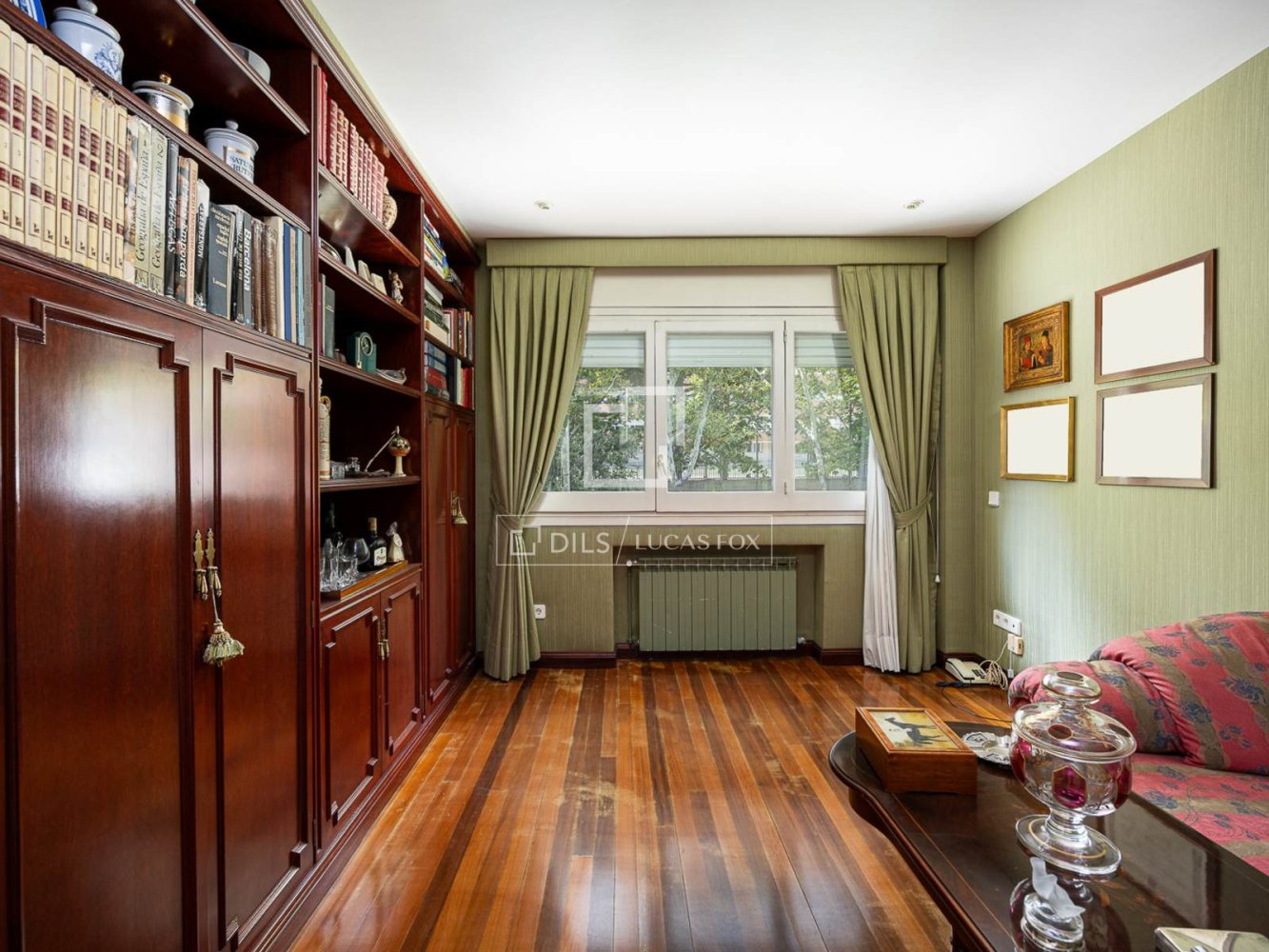 Villa Barcelona, Spānijā 8 istabas, 592 m2 Nr. 195614