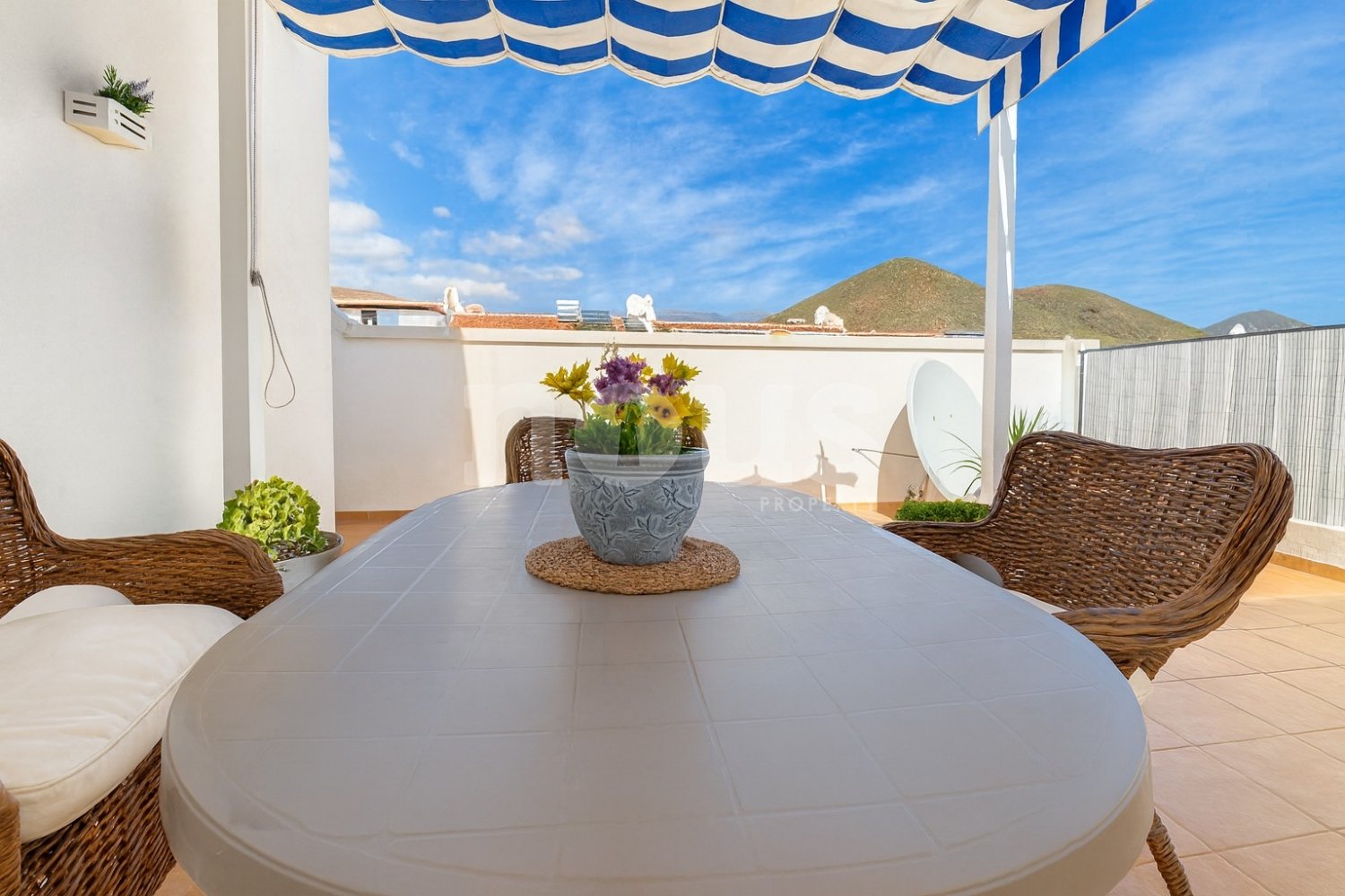 Appartamento a Tenerife, Spagna 2 camere da letto, 103 mq. N° 197081