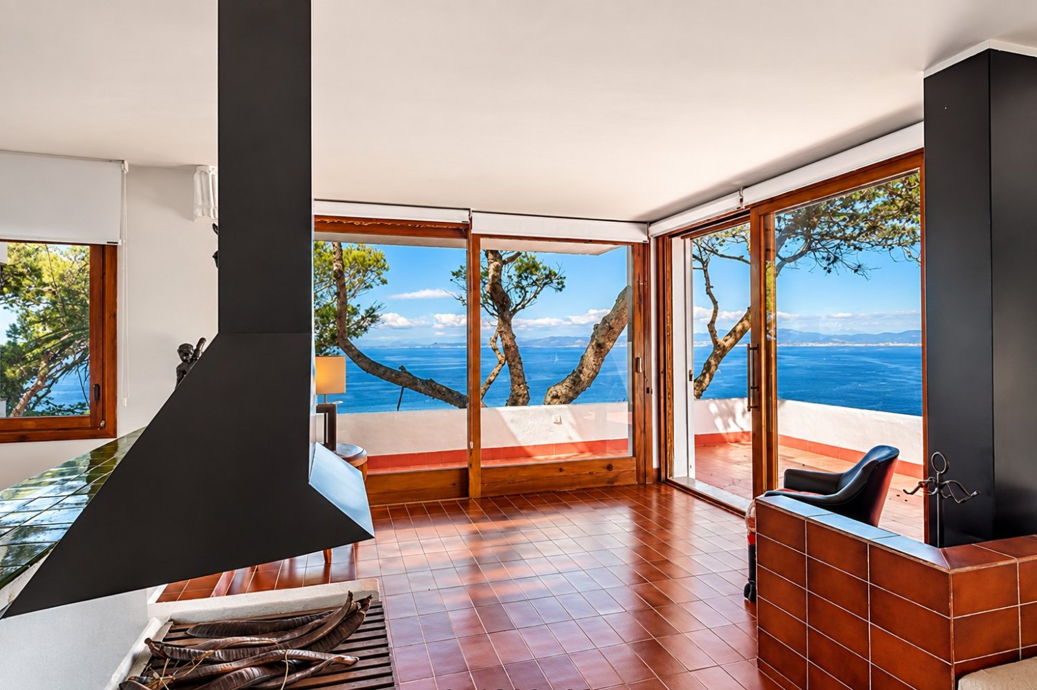 Villa in Badia Gran, Mallorca, Spain 4 bedrooms, 350 sq.m. No. 197994