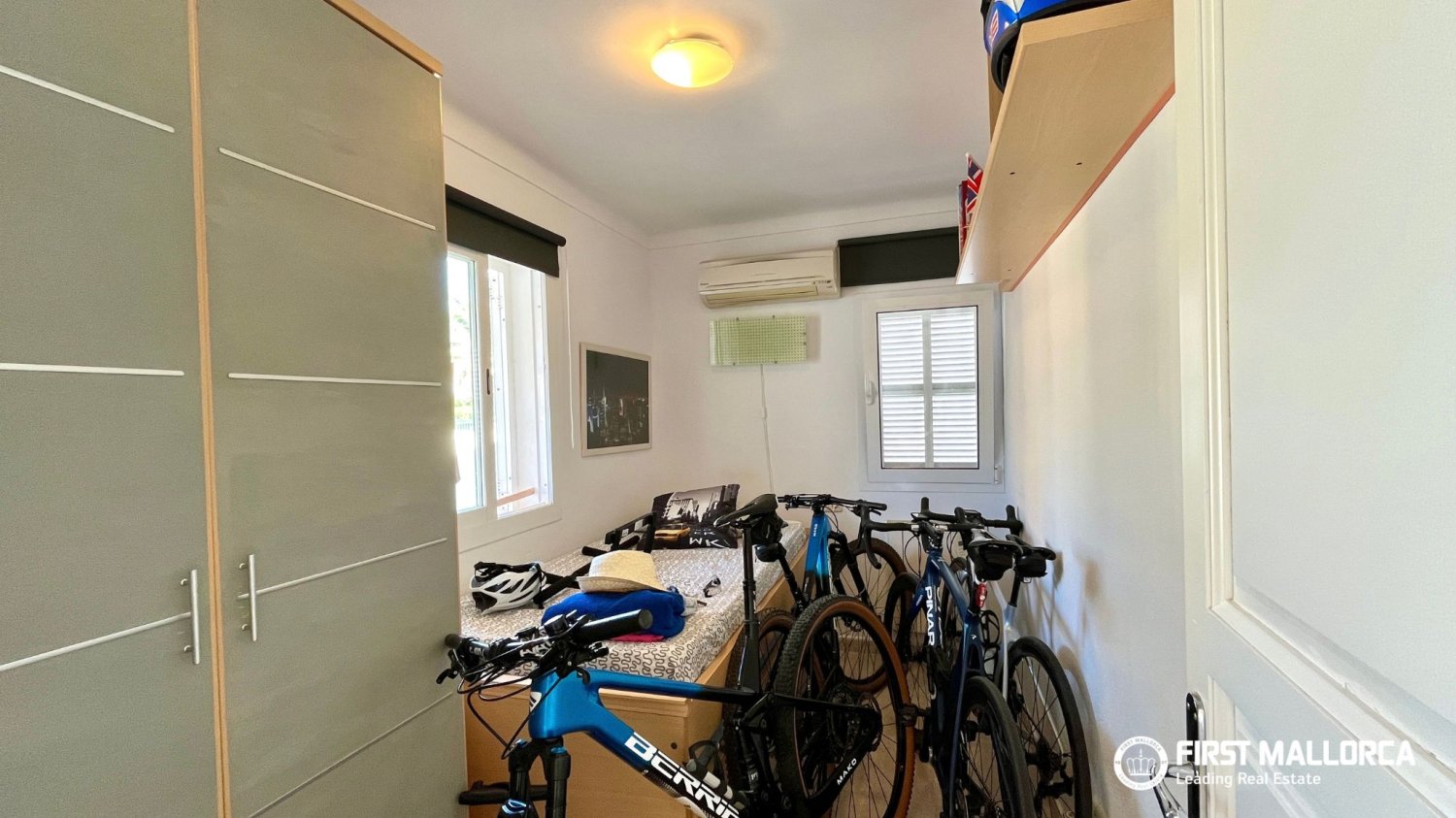 Huvila Cala Llombards, Mallorca, Espanja 4 makuuhuonetta, 131 m2 No. 192411