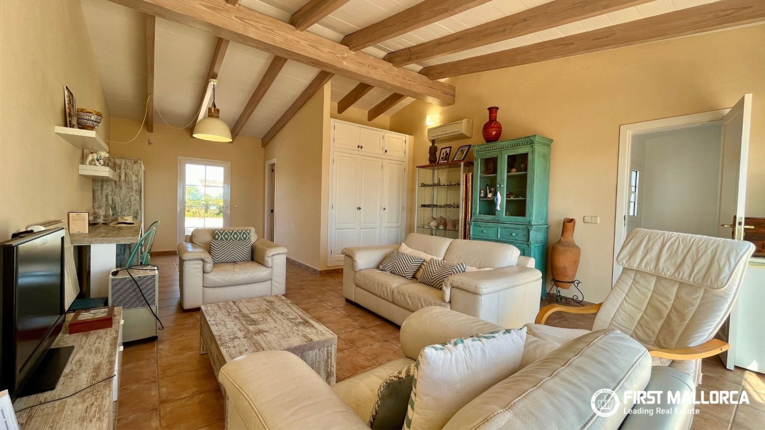 Huvila Cala Llombards, Mallorca, Espanja 4 makuuhuonetta, 131 m2 No. 192411