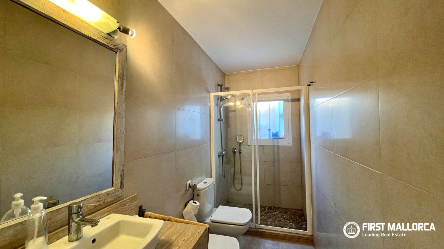 Huvila Cala Llombards, Mallorca, Espanja 4 makuuhuonetta, 131 m2 No. 192411