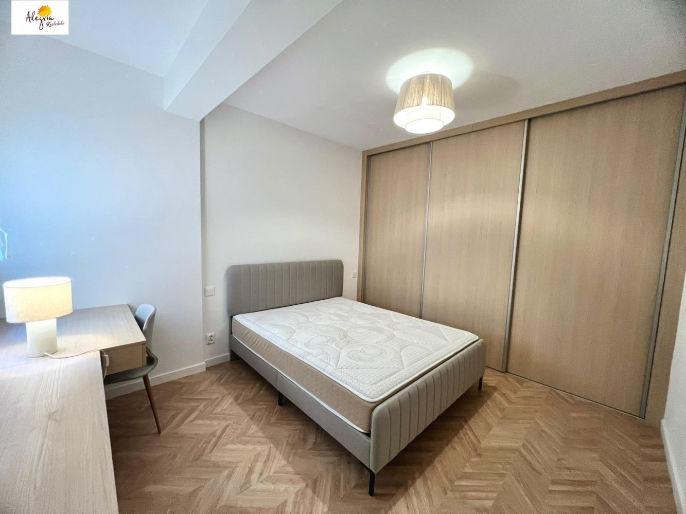 Apartamento en Valencia, València, España 2 dormitorios, 91 m2 No. 193013