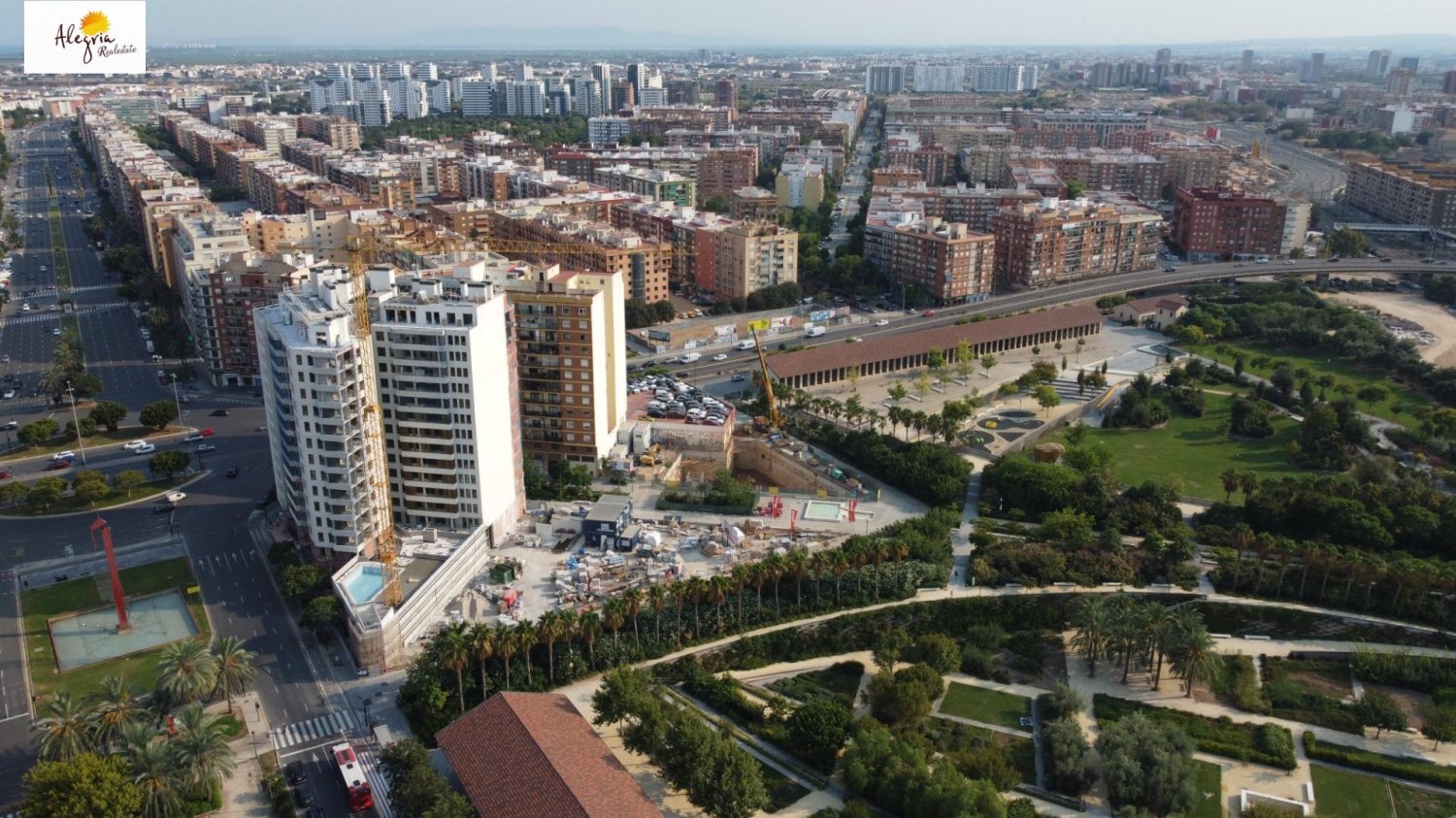 Apartamento en Valencia, València, España 2 dormitorios, 91 m2 No. 193013