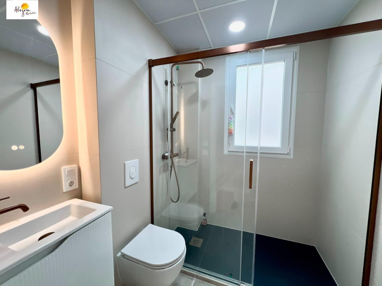 Apartamento en Valencia, València, España 2 dormitorios, 91 m2 No. 193013