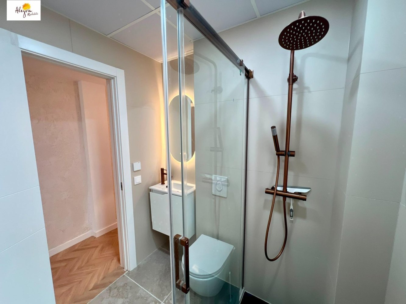 Apartamento en Valencia, València, España 2 dormitorios, 91 m2 No. 193013