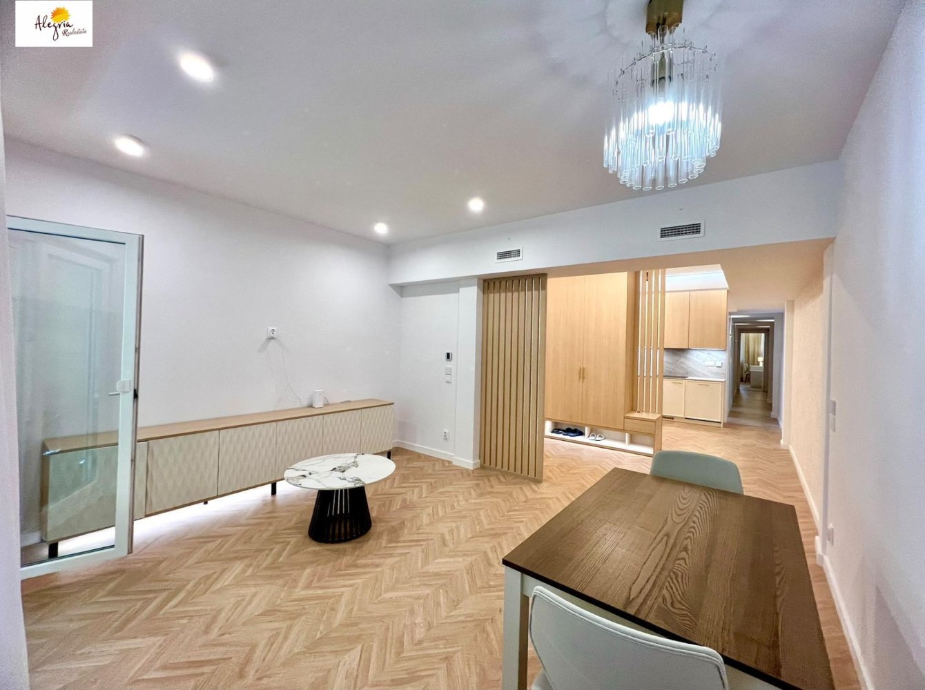 Apartamento en Valencia, València, España 2 dormitorios, 91 m2 No. 193013