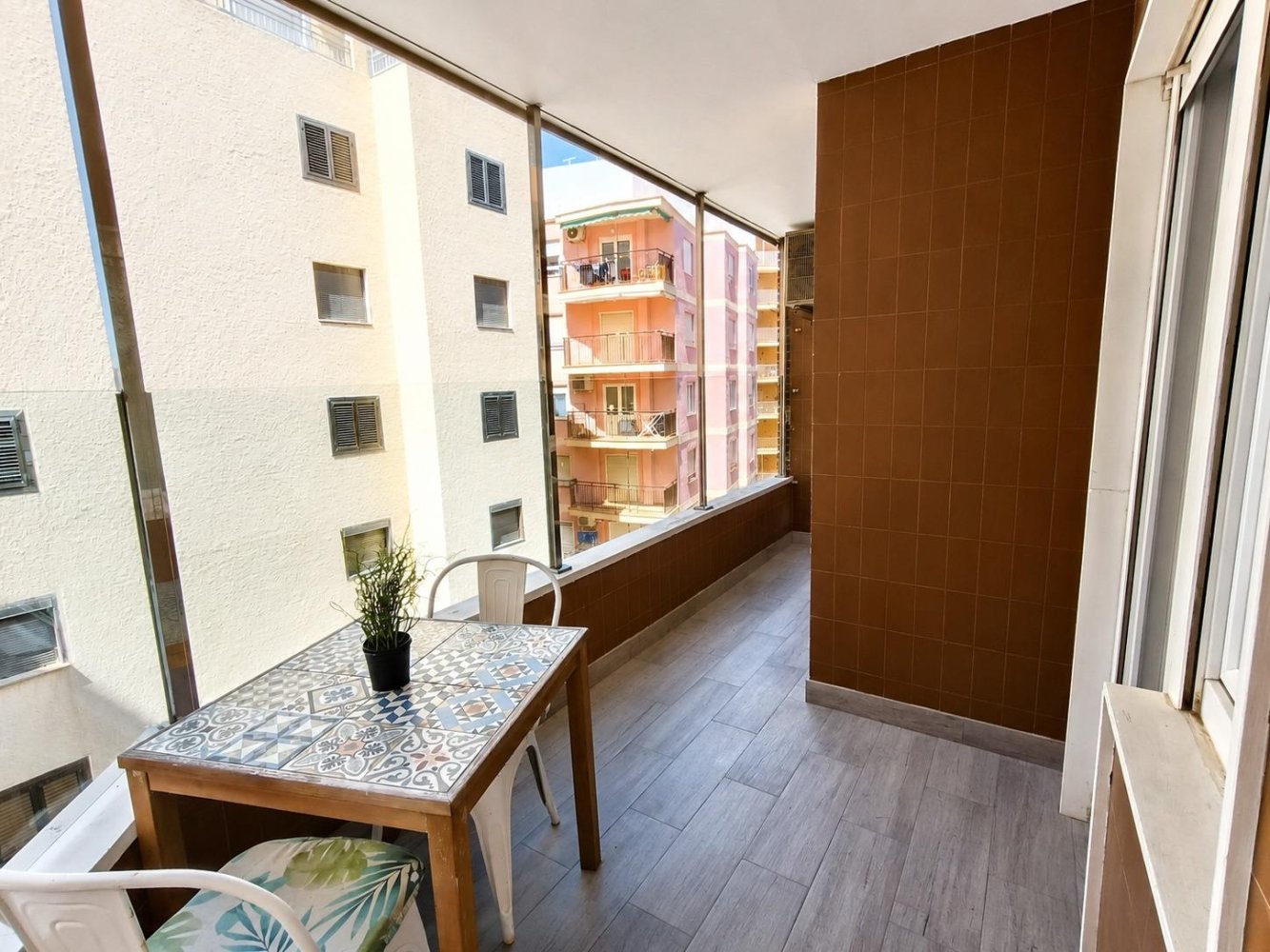 Apartment à Torrevieja, Alicante, Espagne 3 chambres, 105 m2 No. 199183